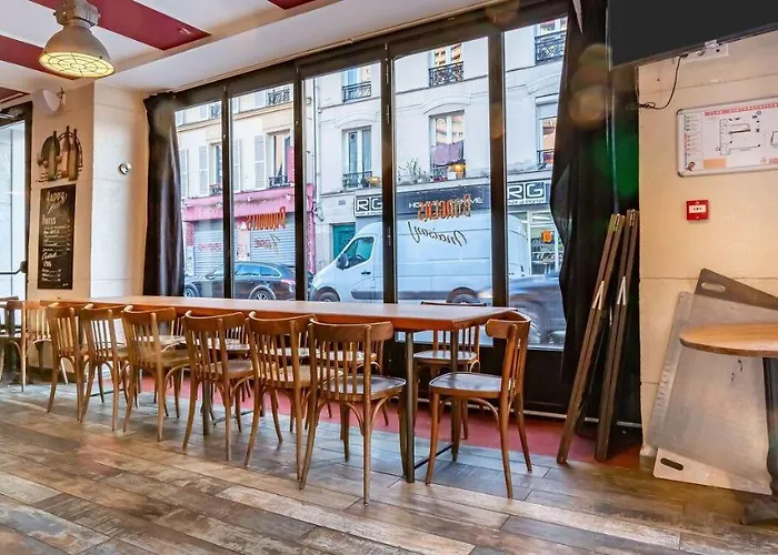 Alliance 3 Oda ve Kahvaltı Paris
