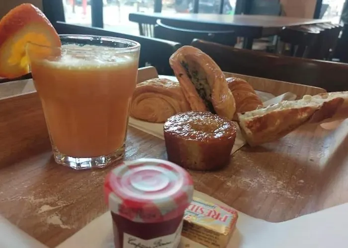 Alojamento de Acomodação e Pequeno-almoço Alliance 3